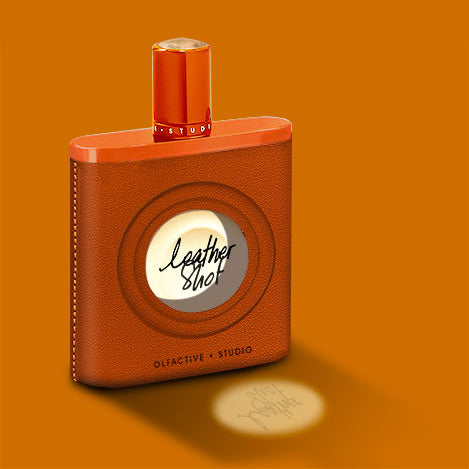 Olfactive Studio Leather Shot parfymextrakt 100 ml, flaska och kartong